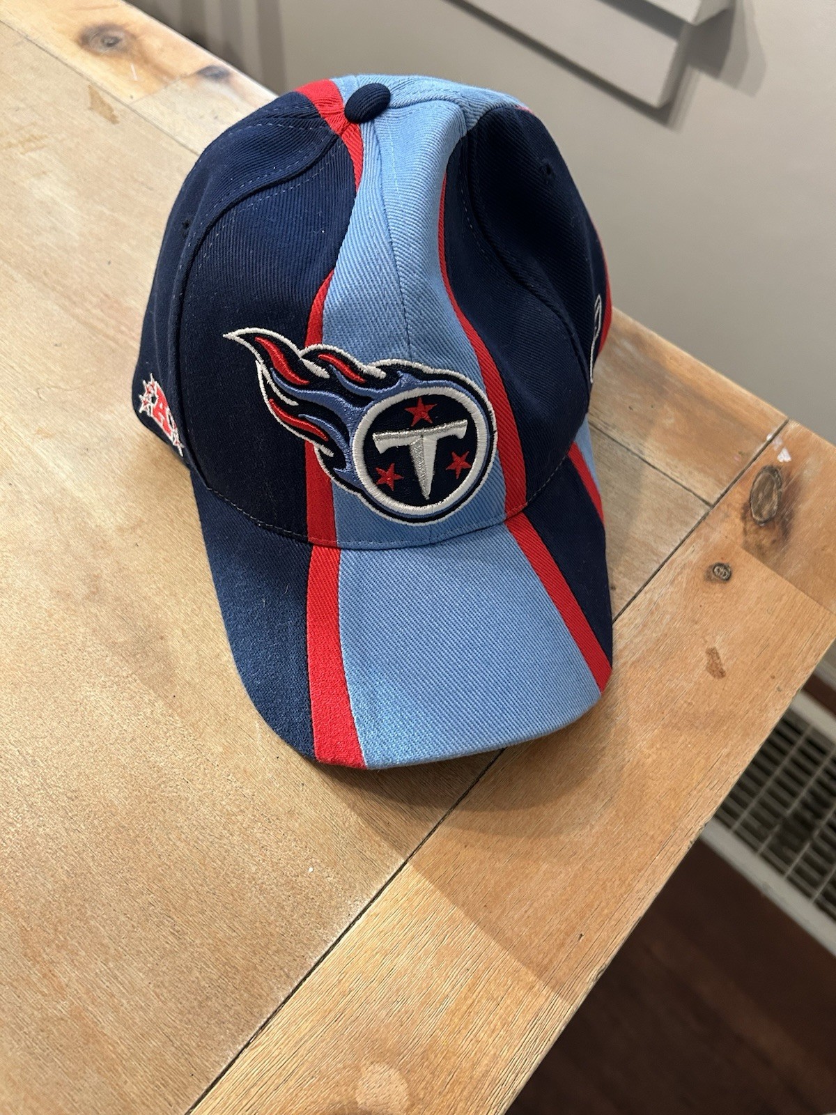 RARE VINTAGE Tennessee Titans Reebok On Field Adjustable NFL Hat JERSEY UNIQUE