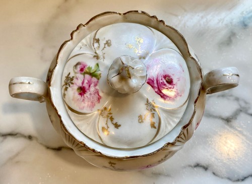 Antique RS Prussia Sugar Bowl – Satin Tiffany Finish, Pink Roses, Footed w/ Lid - Picture 3 of 8