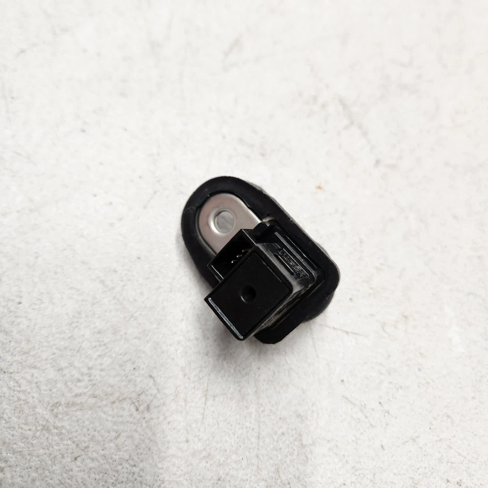 14-15 Infiniti Q60 Door Jamb Ajar Open Close Light Sensor Switch OEM 25360-AD000 - Image 3 of 4