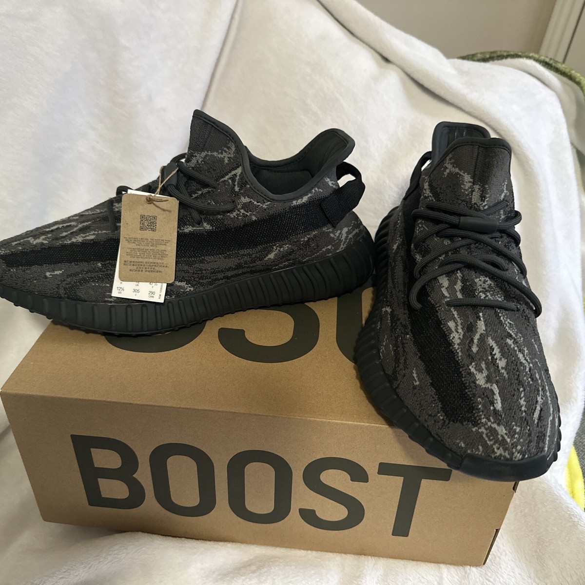Oreo Adidas Yeezy 35 V2 Black Size Size UK Adidas Yeezy YZY