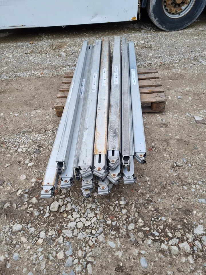 Ladebalken aus Aluminium für Ladesicherung