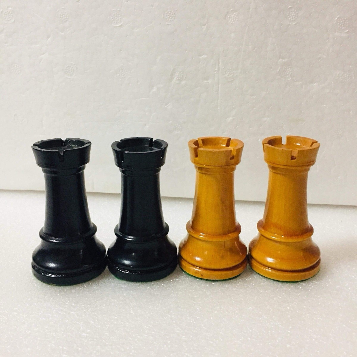 Type Lardy création RC Chess set jeu d'échecs pondéré avec Type Lardy création RC Chess set jeu d'échecs pondéré avec