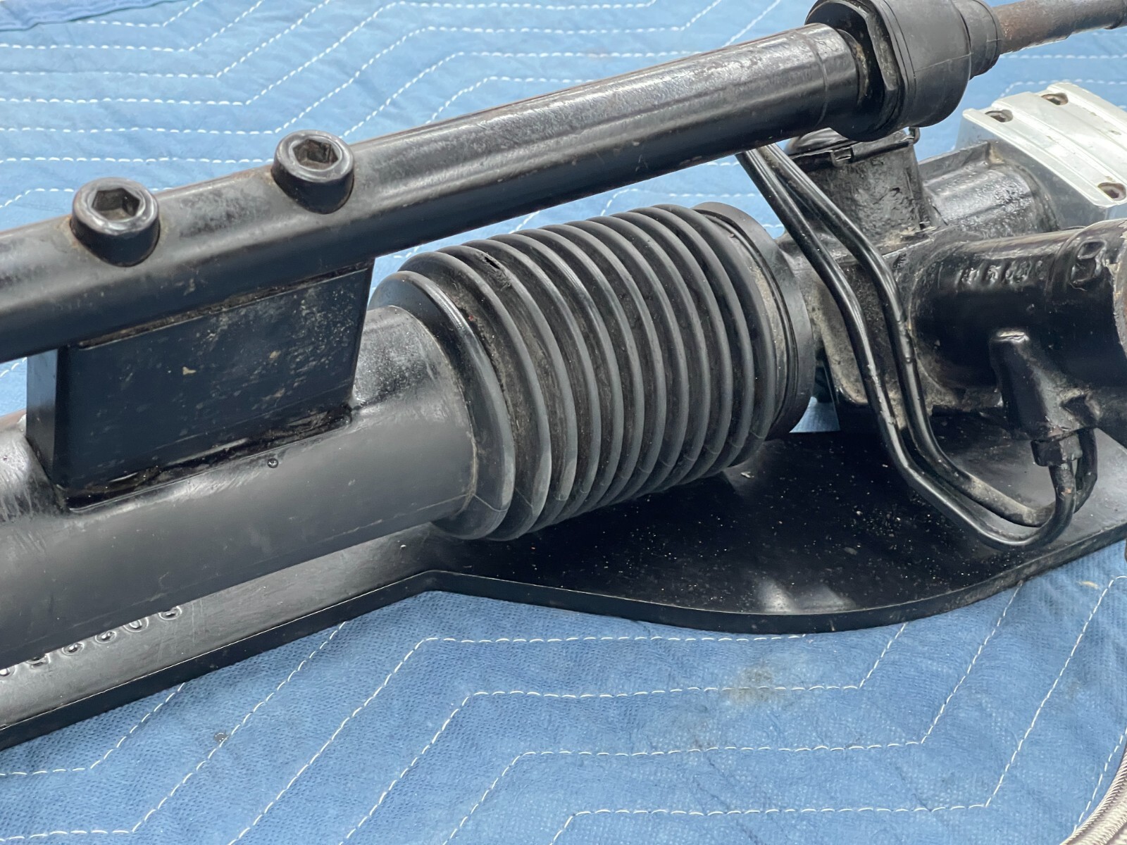 196566 Ford Mustang Unisteer Rack and Pinion Steering Conversion Kit