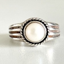 Vintage 925 Sterling Silver Genuine Cultured Pearl Band Ring Size 6.75