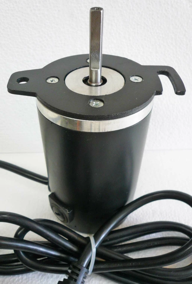 1/2 HP Electronic Variable Speed Drive Motor & Control System 1270-4510 RPM New - Image 3 of 4