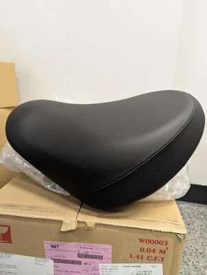 NEW 2025+ Genuine OEM Honda Rebel 1100 T SE Comfort Rider Seat 08R70-MLA-AA0ZB - Image 1 of 4