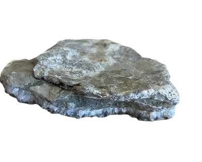Rohes ungeschliffenes klares Kristallgestein von Jurassic Coast 103g