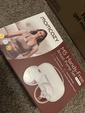 Momcozy M5 Wearable