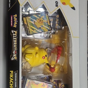 Pikachu Vmax Premium Figure Collection | eBay