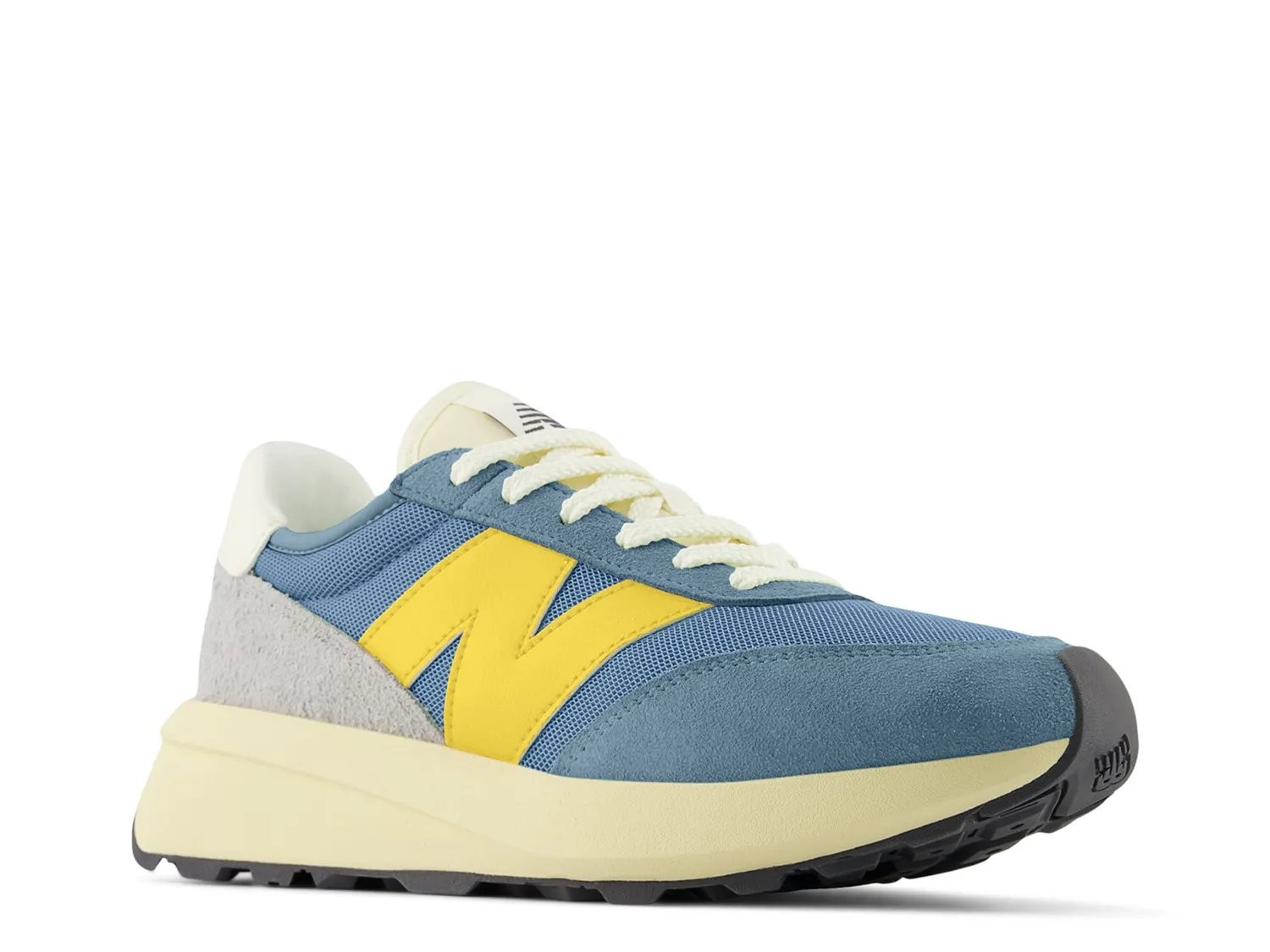 Man’s Athleisure New Balance 370 Sneaker Man’s Athleisure New Balance 370 Sneaker