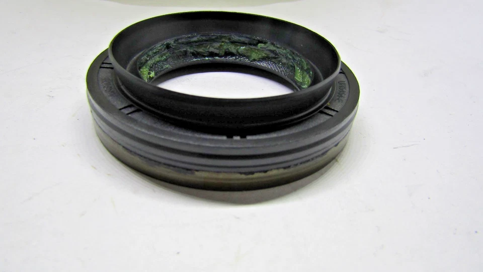 Sello de eje delantero 8,0 Salisbury 10 pernos 40177866 GM SELLO 19 24 SILVERADO 1500 Foto 3 de 4