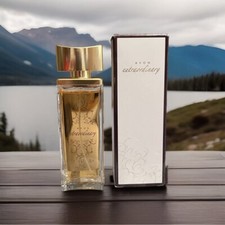 Extraordinary Avon 香水- 一款2005年女用香水