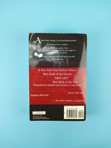 Twilight By Stephanie Myers 2006 Paperback Book Little Brown GUC - Picture 9 of 11