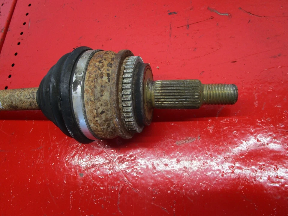 2005 - 2009 年 Land Rover LR3 后方右乘客侧轴轴原始设备制造商 — 第 4/4 张图片