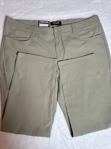 Kirkland Signature Men’s Commuter Pants Tan Size 40 x 29 - Picture 2 of 8
