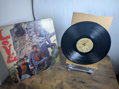 Love Love LP Elektra EKL 4001 Mono Vinyl Record Psych Rock