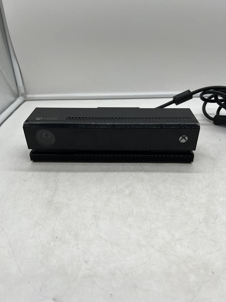 Microsoft Kinect Model 1520/1656 For Windows V2 USED For Commercial Use On PCs - Image 2 of 4