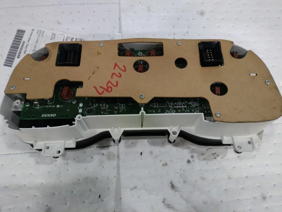 2002 Dodge Dakota Speedometer Gauge OEM Black 140K Miles NJ25-22297-558001 - Изображение 3 из 4