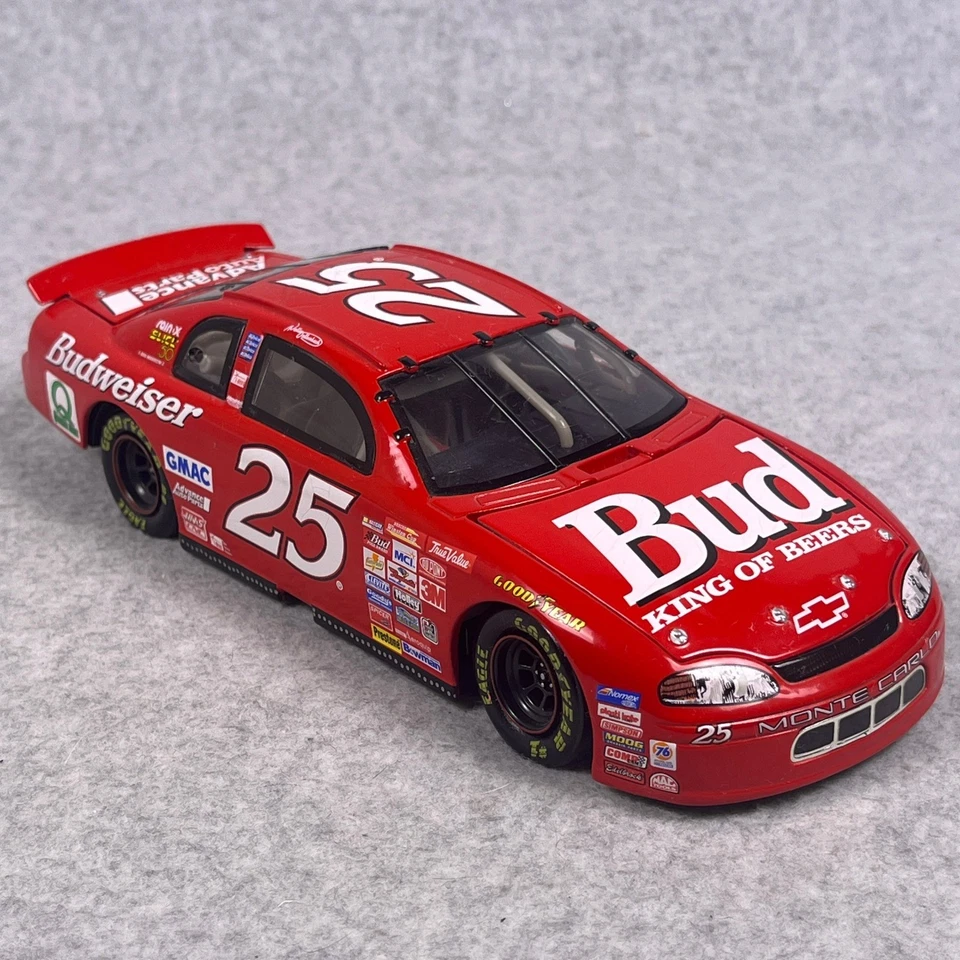 Wally Dallenbach #25 Budweiser 1999 Monte Carlo 1:24 carro fundido ação NASCAR - Imagem 2 de 4