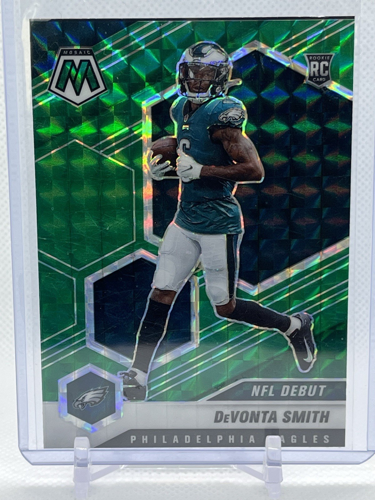 2021 Panini Mosaic - NFL Debut Devonta Smith #246 Green Mosaic Prizm (RC)