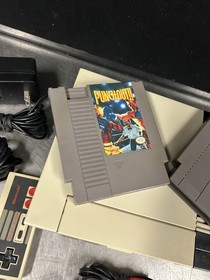 Nintendo NES Original Console Bundle Controller , Games