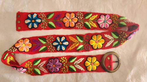 Beautiful Flower Belt Embroidered Peru, Red, New!