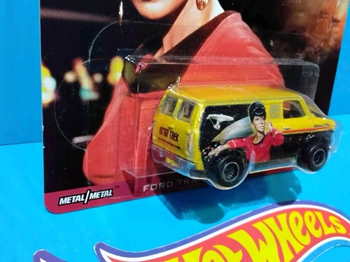 2016 HOT WHEELS POP CULTURE STAR TREK FORD TRANSIT SUPERVAN 50th ANNIVERSARY - Picture 3 of 7