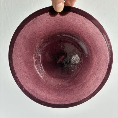 Vintage Teller aus Glas handgefertigt mit Lufteinschlüssen in lila 1980er Jahre