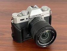 Fujifilm X-T10 Camera with Fujinon 16-50mm Lens and EXTRAS