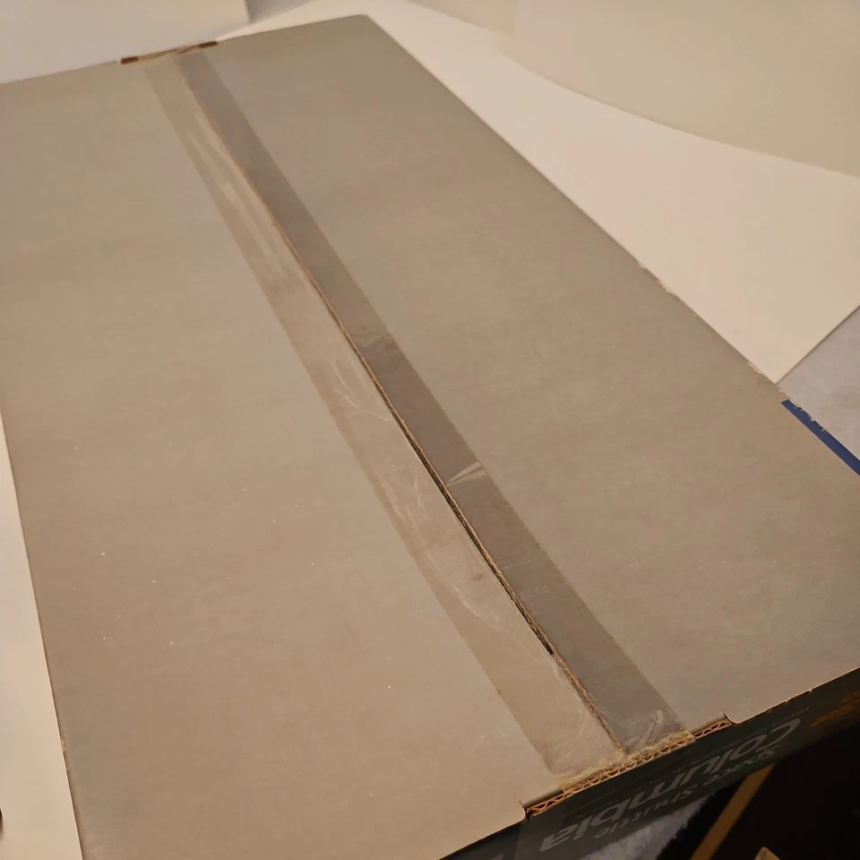 1985 Sealed NOS New LTR Giant Size Replica Space Shuttle Columbia (4 Feet Long) - Image 4 of 4