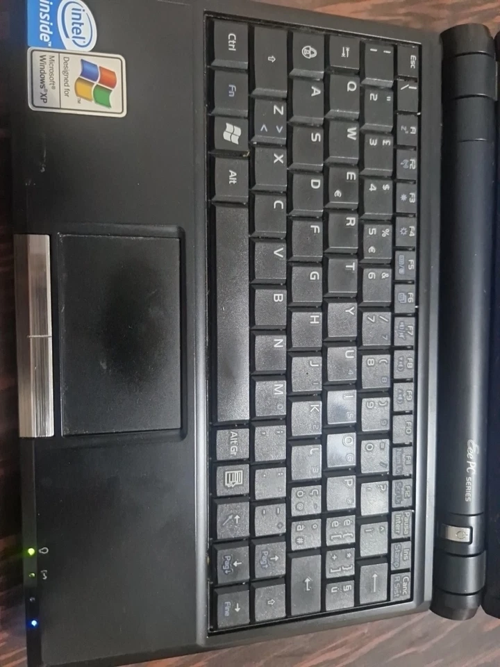 asus eee pc 900 - Immagine 2 di 4