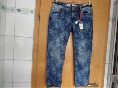 STREET ONE JEANS Gr. 31/26    STYLE  CRISSI  '' NEU MIT ETIKETT''