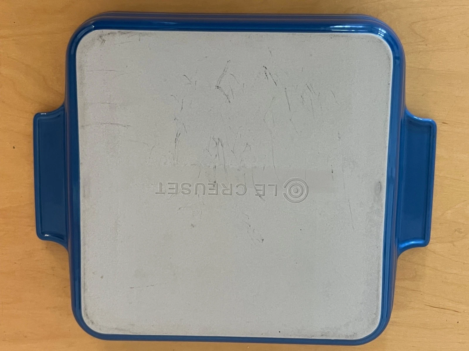Le Creuset Square 9x9 Baking Pan Dish Casserole Stoneware Blue 2"
Opens in a new window or tab