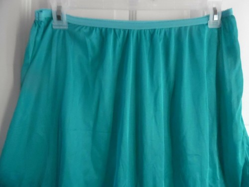 LOT 3 NYLON PANTIES GREEN BRIEFS BLOOMERS COTTON CROTCH SIZE 7 - Picture 2 of 5