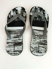 Old Navy Women's Black Graphic Tropical Flip Flops Size 5-6
