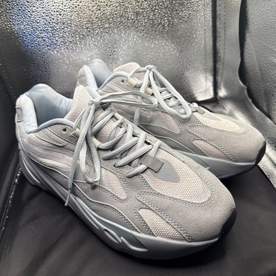 Adidas Yeezy Boost 700 V2 Hospital Blue FV8424 Size 11