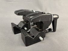 2 Manfrotto 035 Super Clamps - Heavy Duty Gri...