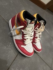 Nike Air Jordan 1 Retro High OG Light Fusion rosso e arancione
