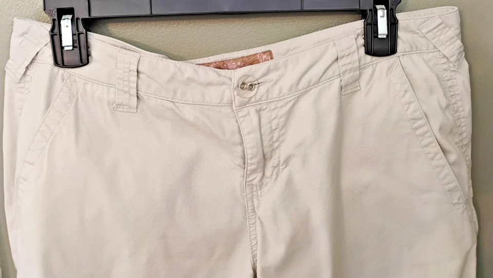 Pantalones Cortos Candies Junior Talla 9 Cintura 33 Caqui Y2K Años 90 Básicos Normcore Informales Foto 3 de 4