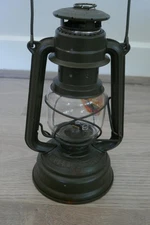 Vintage Lantern Feuer Hand 275 Baby Special Western Germany Miltiary Green