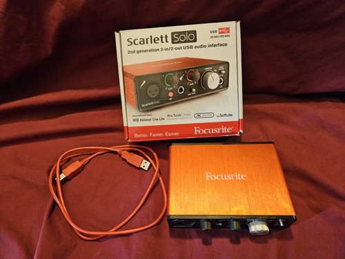 Focusrite Scarlett Solo 2nd Gen 2-in/2-out USB Audio Interface Tested USED
