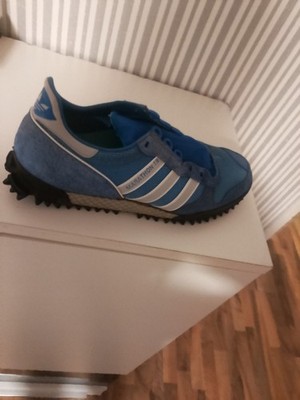 Top Adidas  Marathon Tr 42 2/3 Blau 