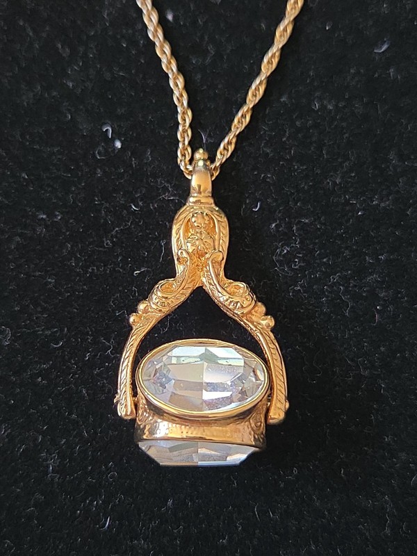 Joan Rivers Clear Crystal Barrel Victorian Revival Gold Spinner Pendant Necklace