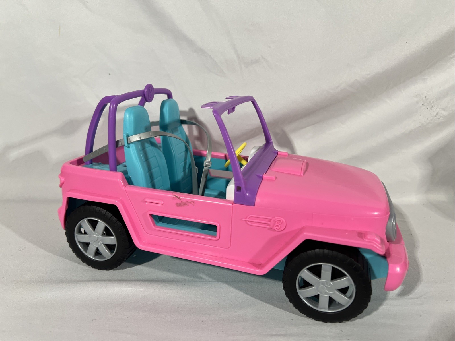 Barbie Pink Jeep SUV Convertible Vehicle Mattel 2019 GMT46 Fits 11.5&rdquo; Dolls