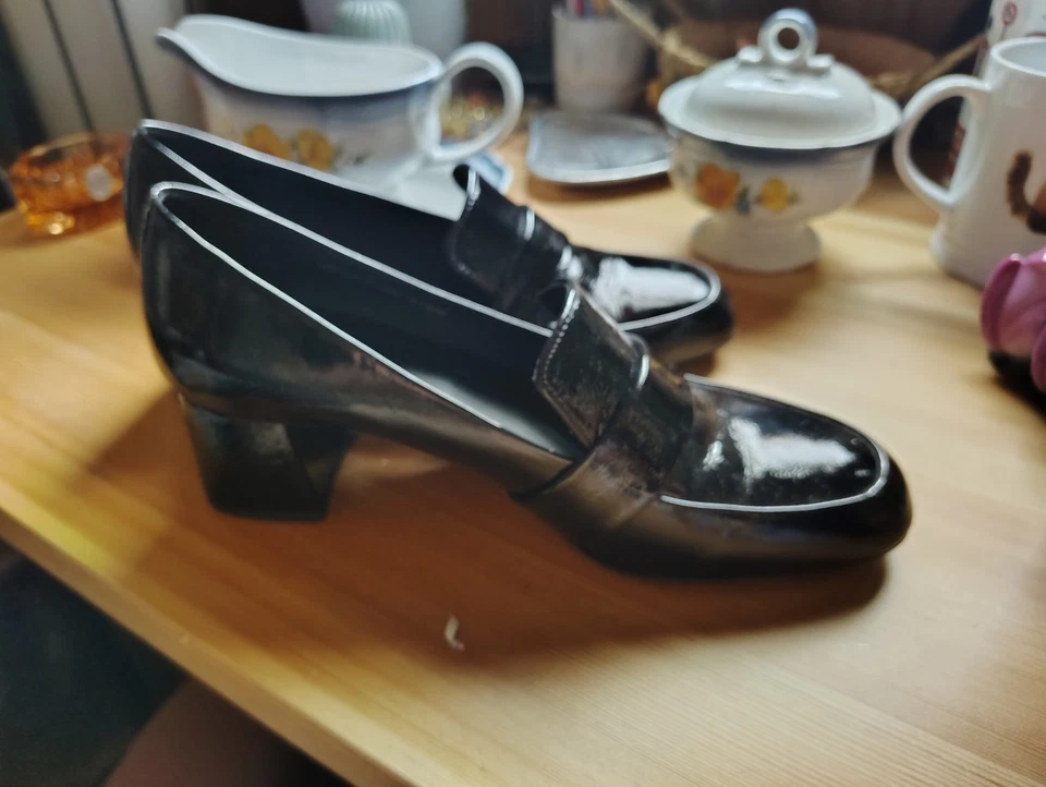 Mocasines de tacón Aquatalia Tamry de charol resistentes a la intemperie 2,00 pulgadas talla 8,5 Foto 3 de 4