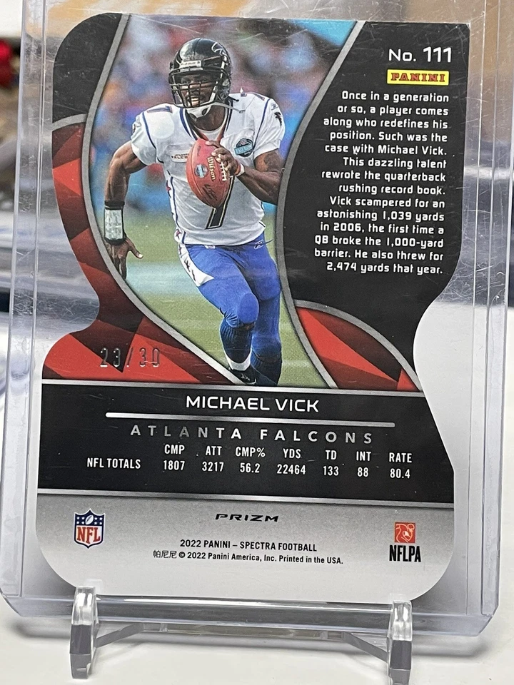 2022 Panini Spectra Neon Green Prizm Die-Cut /30 Michael Vick #111 - Image 2 of 2