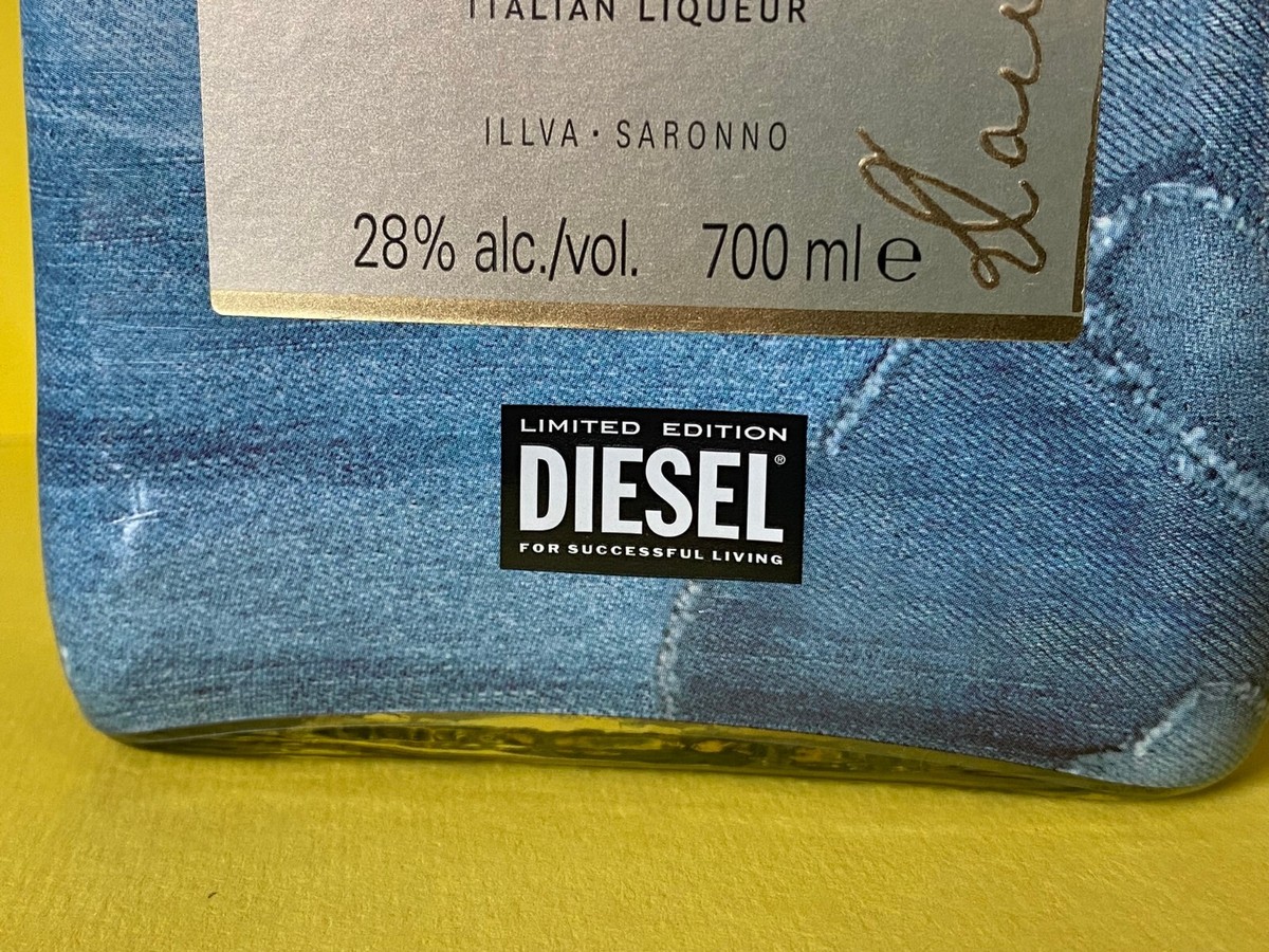 DISARONNO デニムデザイン 限定版 700ml LARGE Disaronno Amaretto Diesel Designer Limited Edition Empty