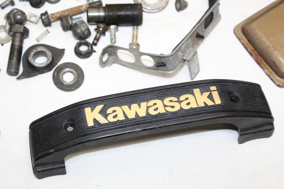 Juego de tornillos de capucha Kawasaki Kz750n 1982 Foto 2 de 4