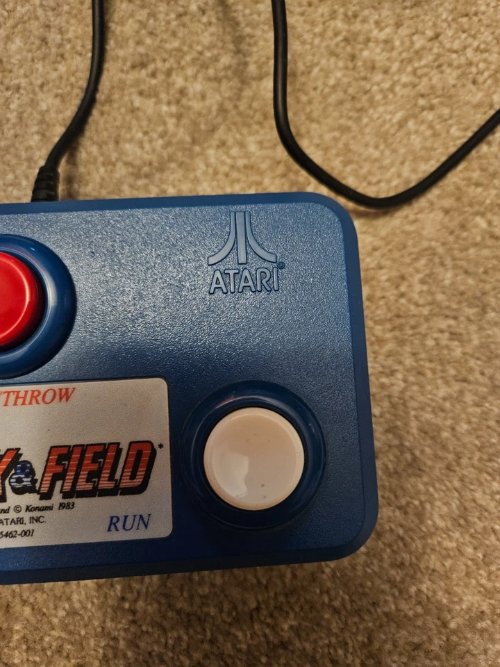 Lote de mandos Atari incluye pista y campo, joystick, paletas (leer descripción) Foto 3 de 4