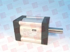 PARKER PV33D-BB2-B / PV33DBB2B (NEW IN BOX)